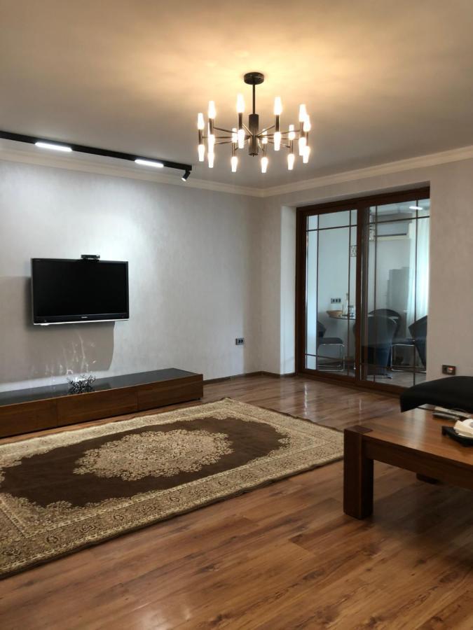טשקנט Stylish Apartments In The Heart Of The City! מראה חיצוני תמונה