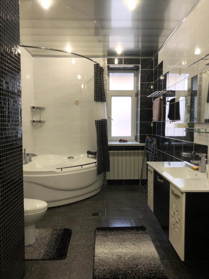 טשקנט Stylish Apartments In The Heart Of The City! מראה חיצוני תמונה
